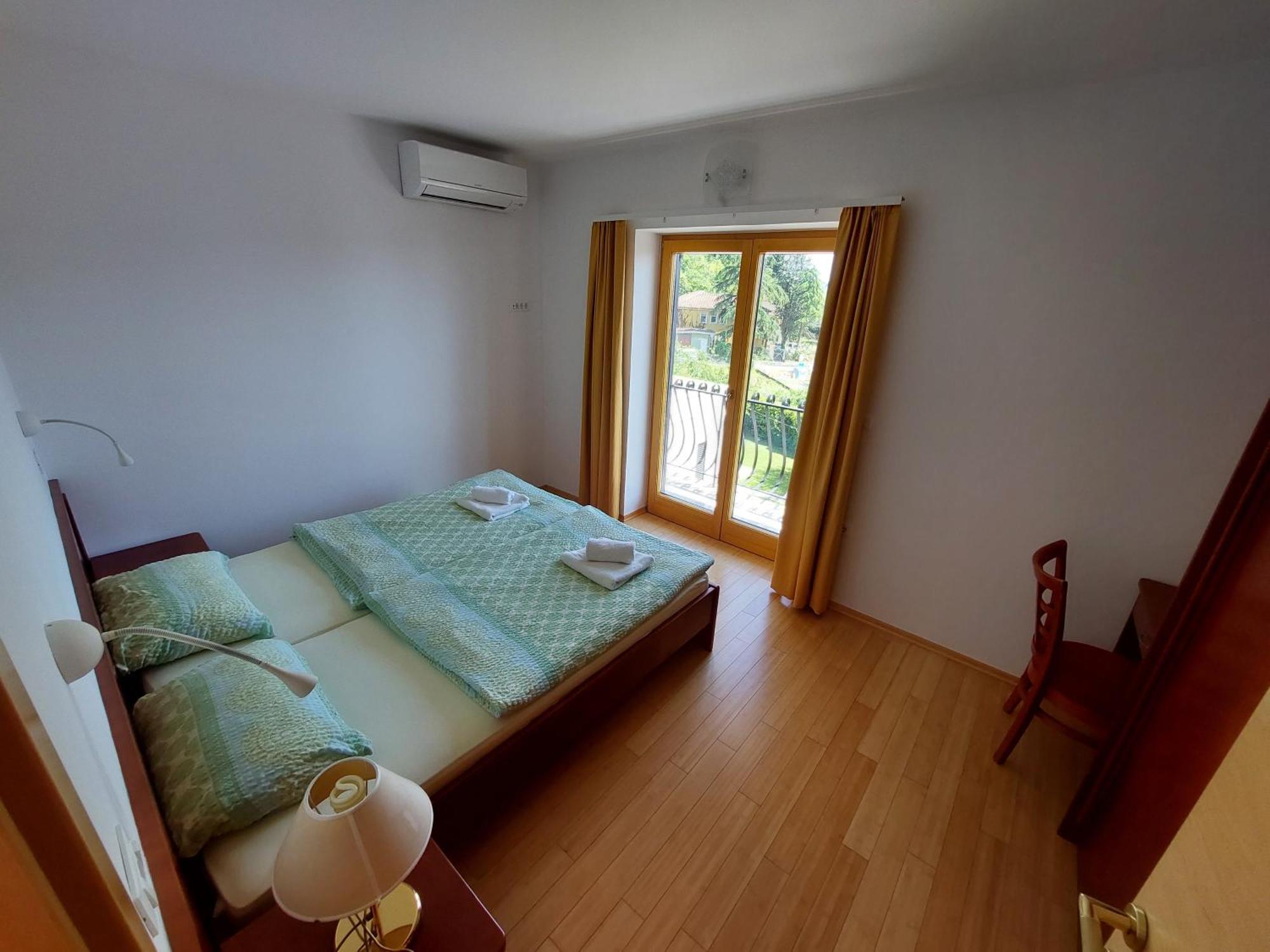 Apartmaji Fizine *